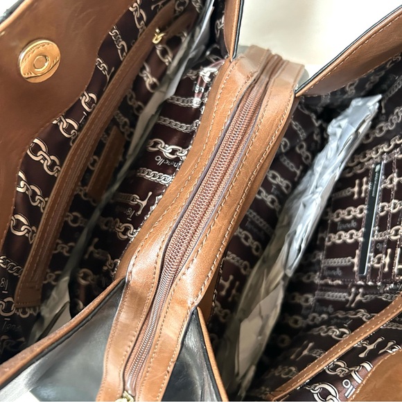 NWT Tignanello Leather Embossed Two-Toned Large Satchel. Comes with a dust bag. - Picture 3 of 15